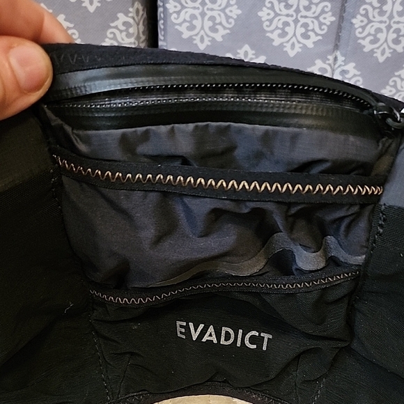 Evadict Black and Tan Running Belt - Picture 12 of 14